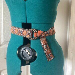 Small belt, loop closure, vintage